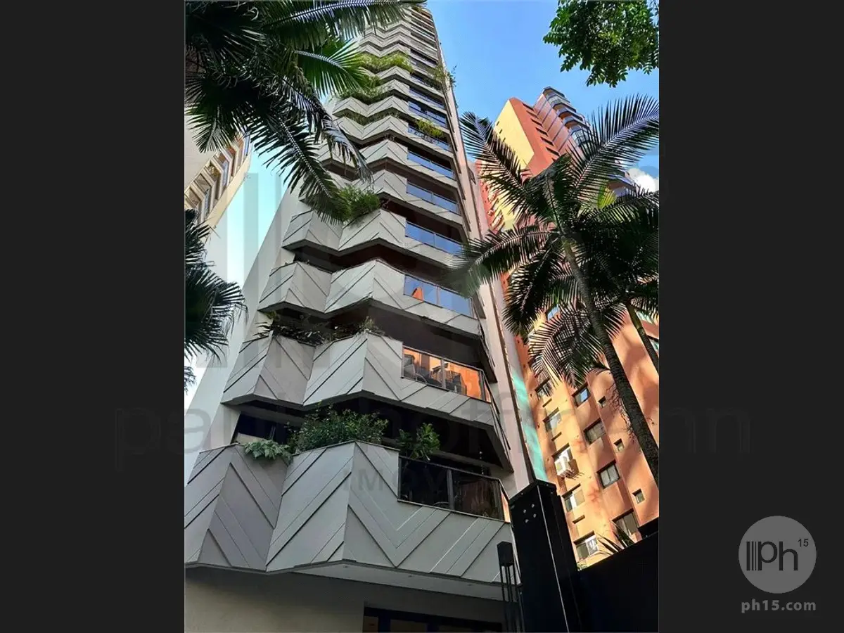 Fachada [2024]