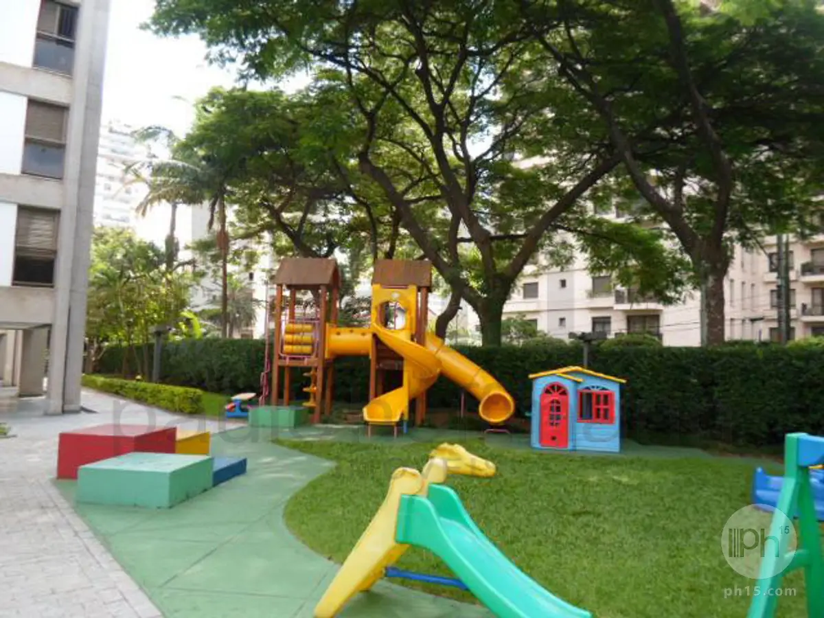 Playground [2013]