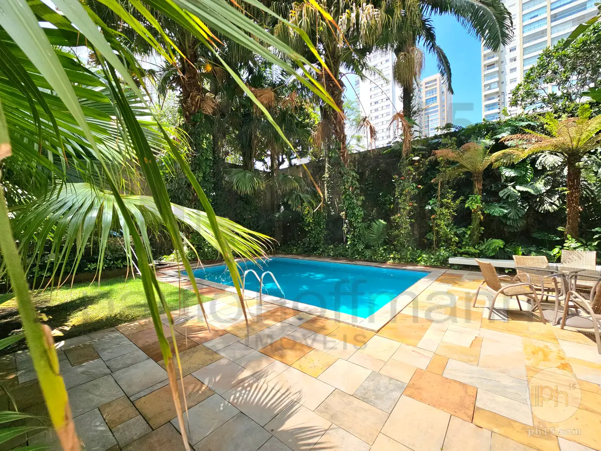 Piscina [2023]