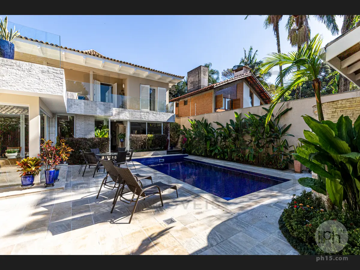 Piscina [2023]