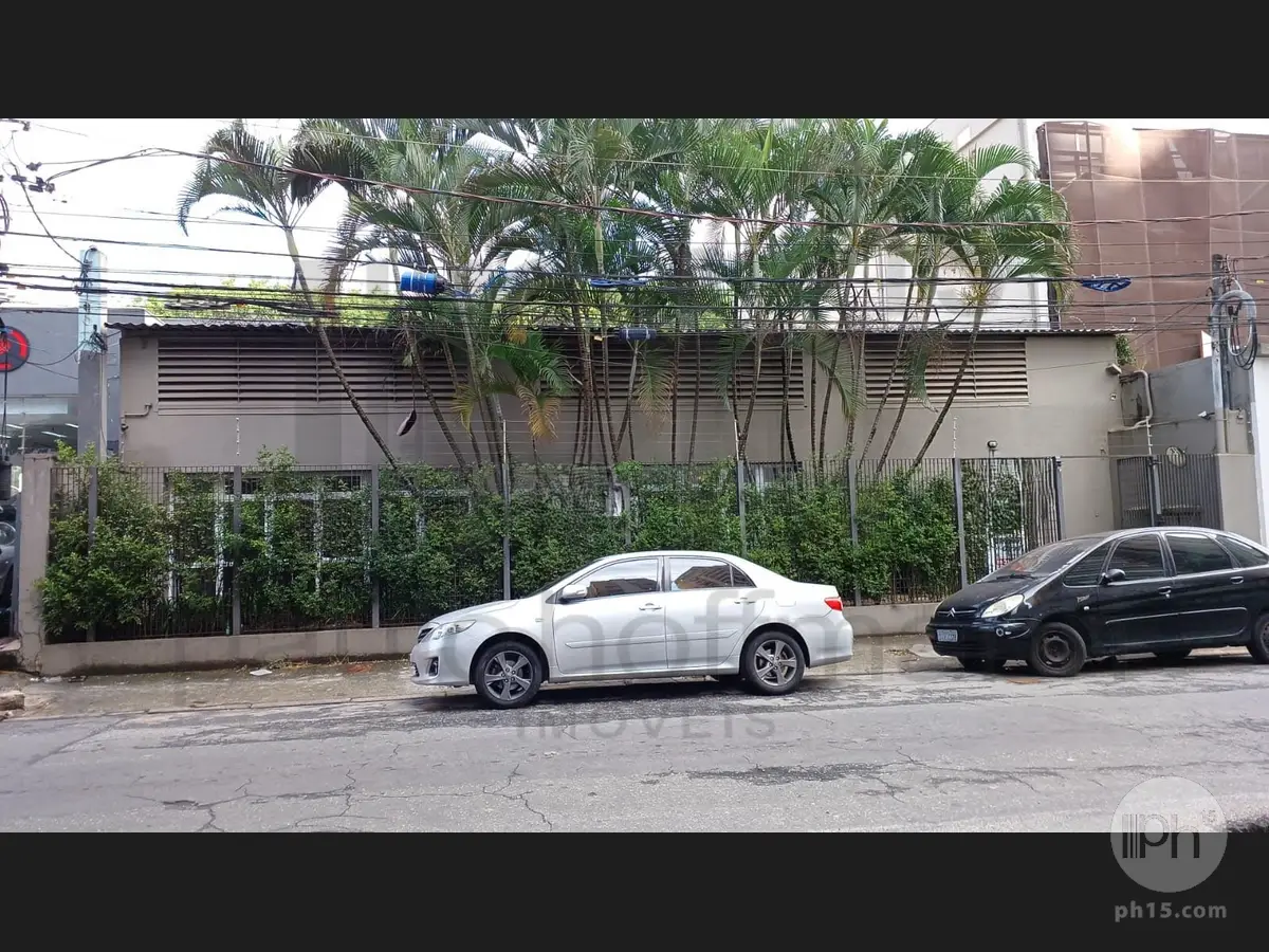 Fachada [2025]