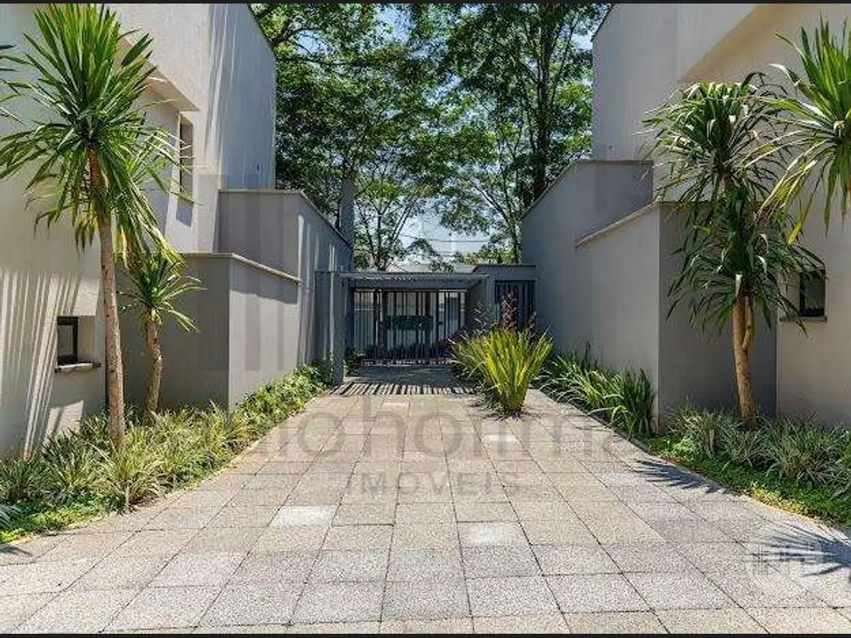 Entrada [2023]