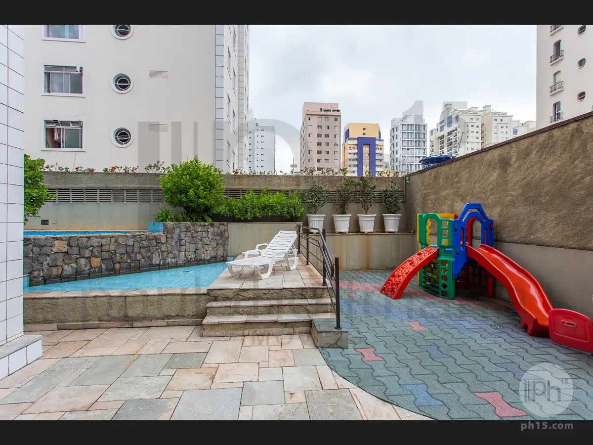 Playground [2019]
