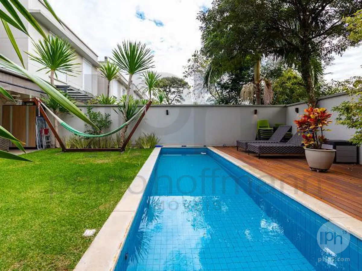 Piscina [2025]