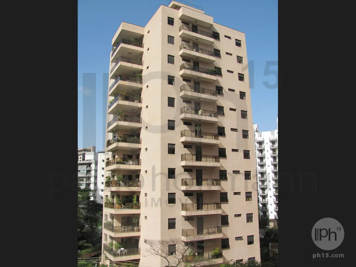 Fachada [2011]